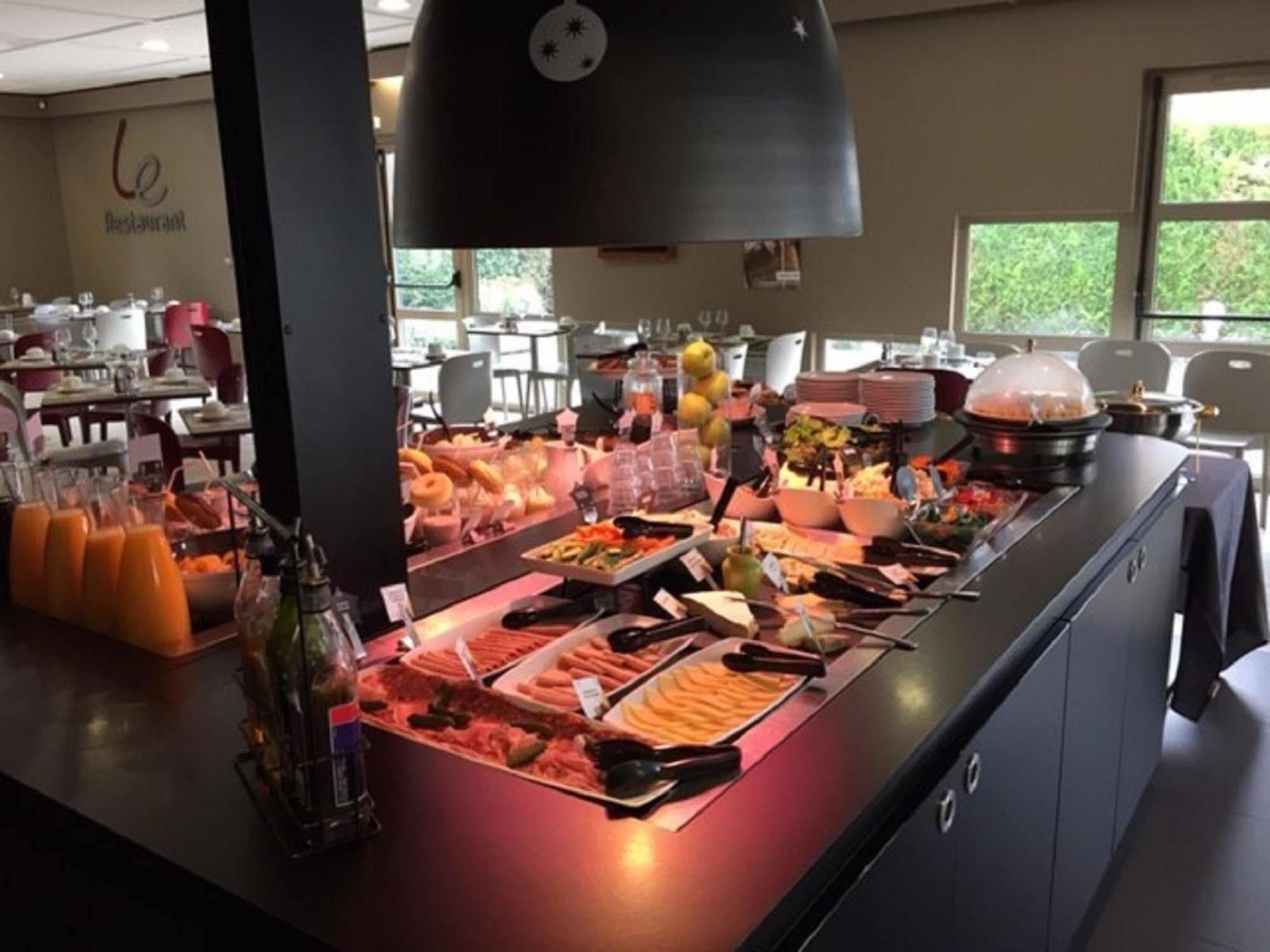 Hotel Campanile Nord - Toison D'or 3*